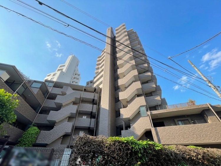 外観 現地に足をお運びいただいた際には、周辺散策などをお勧めいたします。