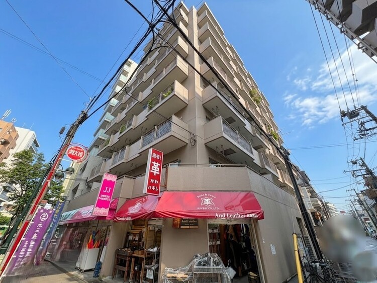 外観 現地に足をお運びいただいた際には、周辺散策などをお勧めいたします。