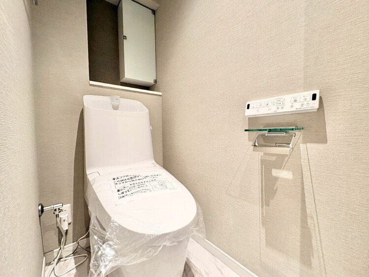 トイレ 暮らしの中のさりげないひとときの快適さにも、こだわりを、持って設備を配しております。
