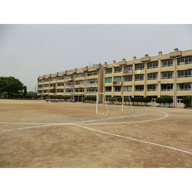 周辺 霞ヶ関西小学校(約2200m)