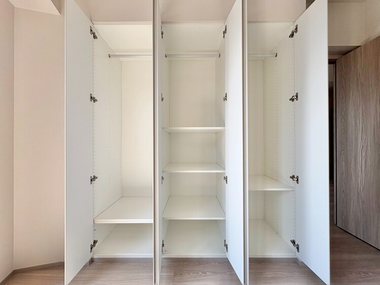 その他 収納スペースが付いていて、お部屋を広く使っていただけます。