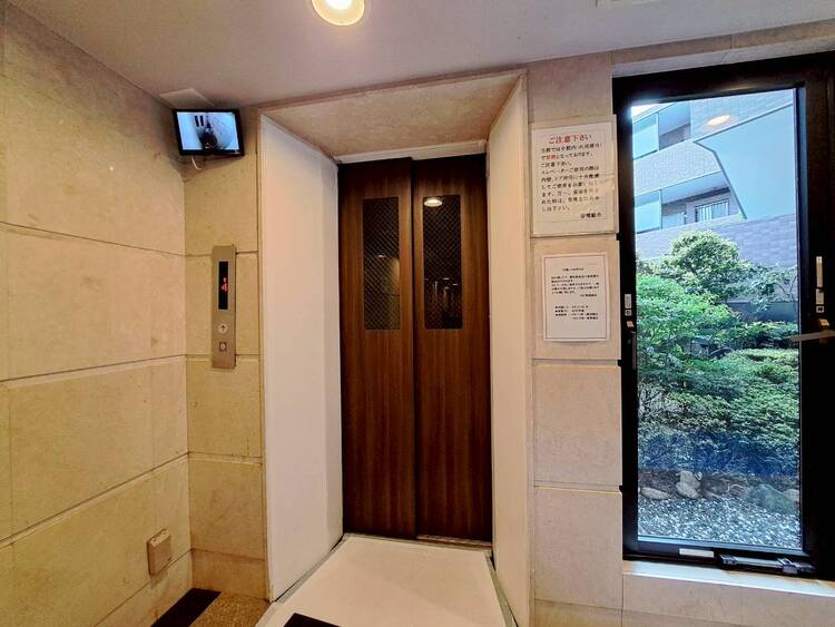その他 エレベーター完備のため荷物が多くなっても安心。