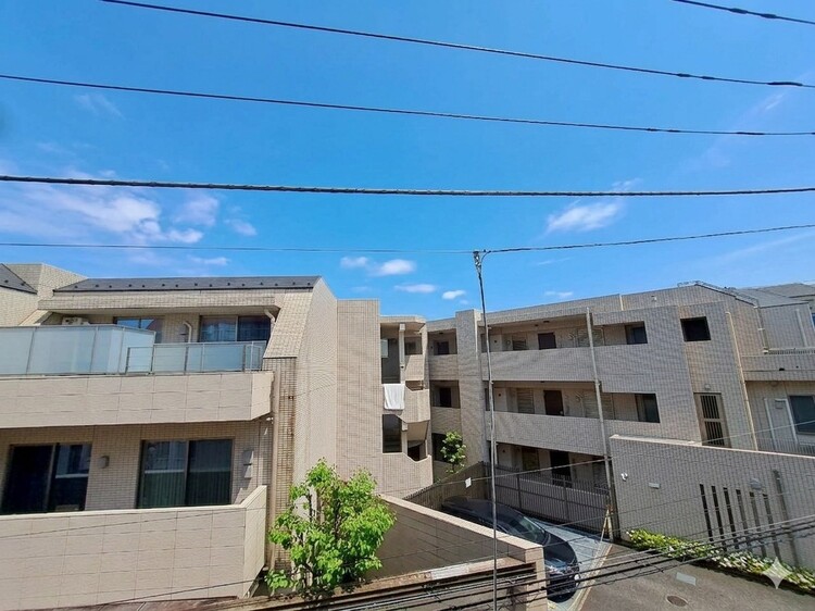 その他 眺望や窓からの景色が良いと、家で過ごす時間も快適です。