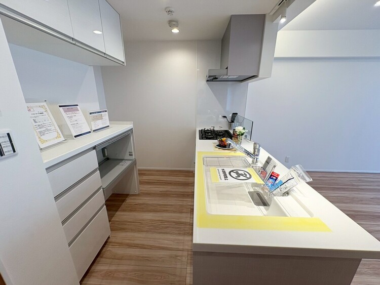 その他 使いやすくスタイリッシュなキッチン空間になっております。