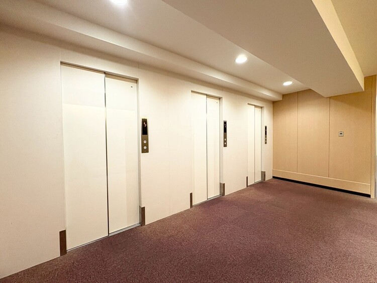 その他 エレベーター完備のため荷物が多くなっても安心。