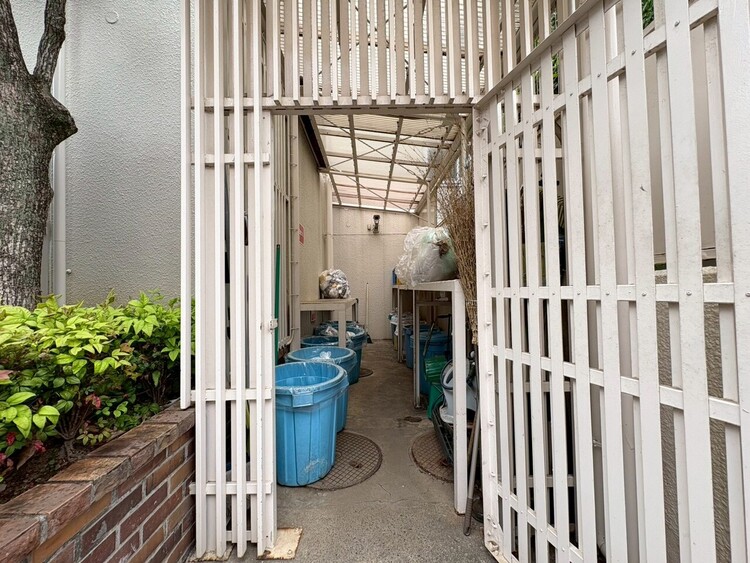 その他 ゴミ置場。綺麗に管理されております。