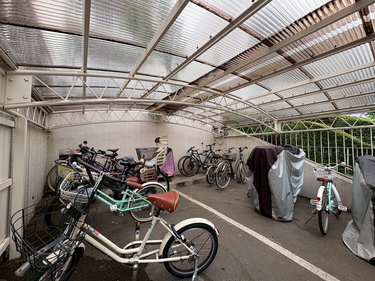 その他 駐輪場も綺麗に整頓されています。※空き状況は都度ご確認下さい。