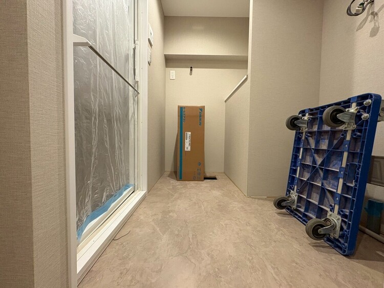 その他 十分な広さの脱衣所。