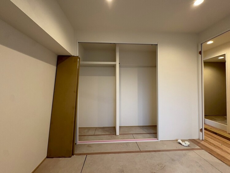 その他 収納スペースが付いていて、お部屋を広く使っていただけます。