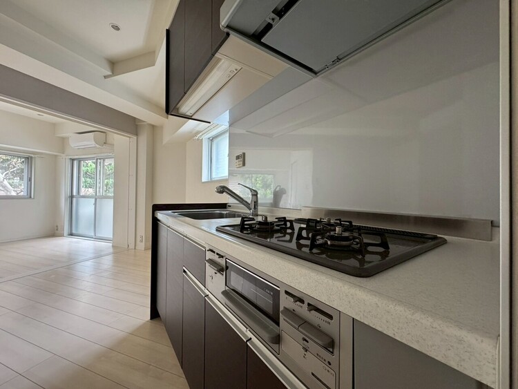 その他 開放感のあるキッチンスペース。調理をしながら、会話も弾みそうですね。