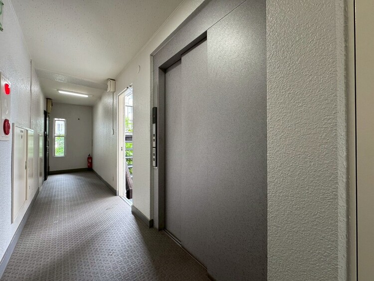 その他 エレベーター完備のため荷物が多くなっても安心。