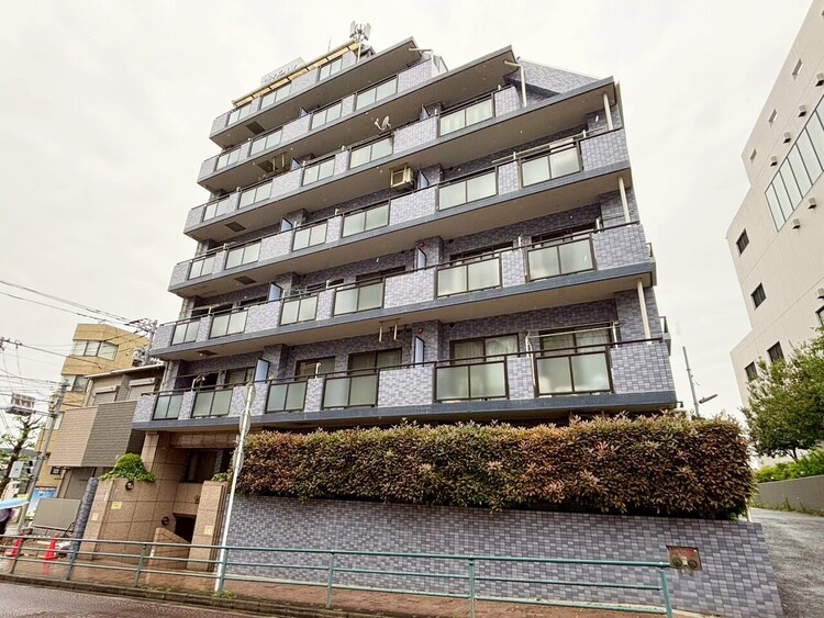 その他 飽きのこないシンプルモダンな外観です。