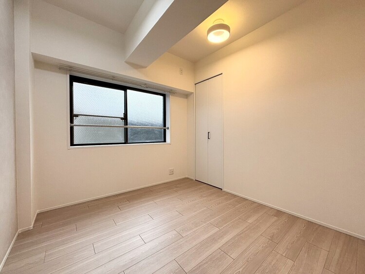 その他 清かで艶やかな時間をもたらしてくれる室内です。