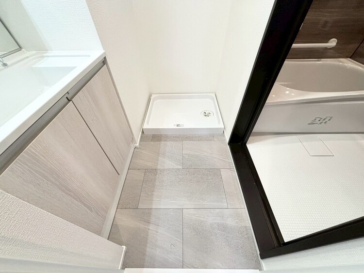 その他 十分な広さの脱衣所。