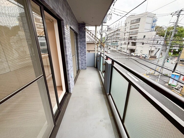 その他 朝の澄んだ空気や、夕方に吹く清々しい風を感じられるバルコニー。