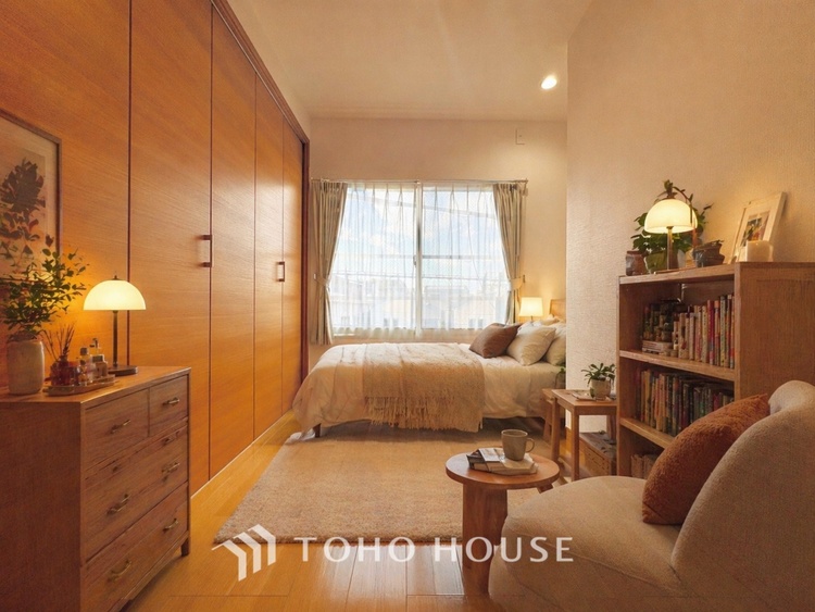 内装 ＊配置してある家具や小物はCGによるイメージ画像です。眩い光が燦々と入り、家族の笑顔を照らす。「いつまでも続いて」と願う夢のような毎日がここにある。