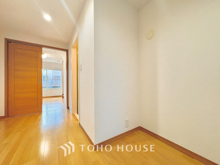 内装 採光も十分に取れバランスの良い周辺環境には好感が持てます。