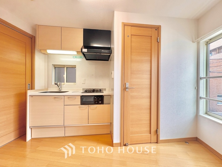 キッチン 【LIVING】◆住む喜び、楽しさ、感動◆を君と共有したい。いつまでもずっと家族を見渡せるこの広い空間で。