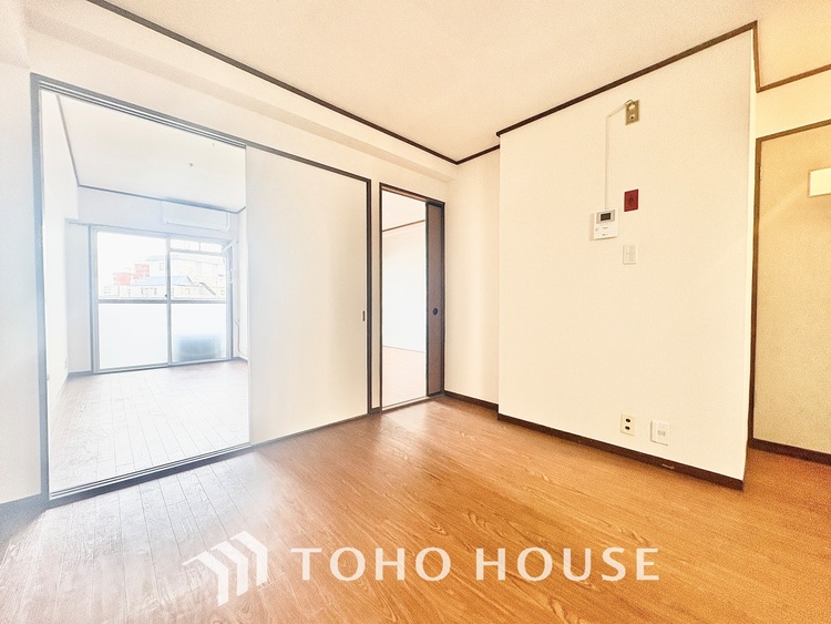 内装 【LIVING】◆家族◆愛する家族を一目で見渡せる。家族が集う空間。永遠に続く幸せな毎日を、ここで。