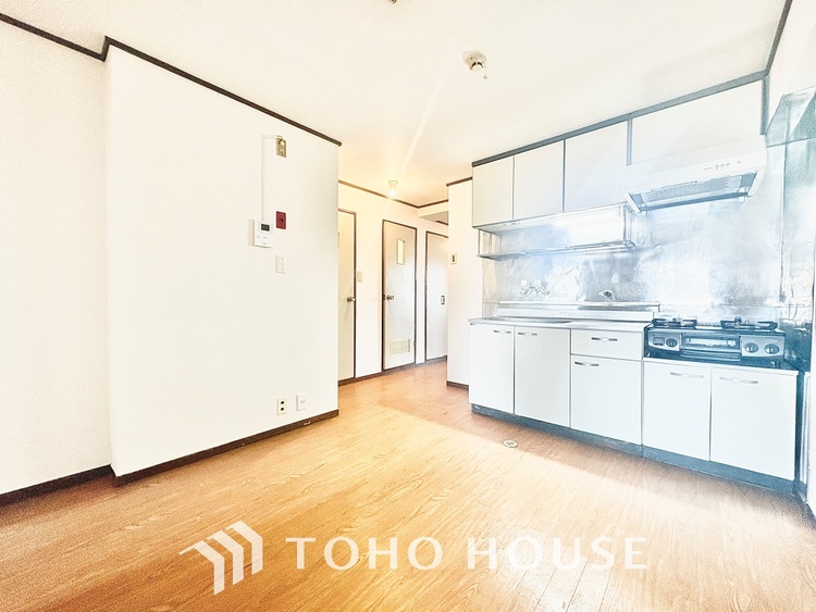 内装 【LIVING】◆Sunshine◆光が燦々と入り、いるだけで気持ちいい。「開放的でゆとりあるお部屋です。」