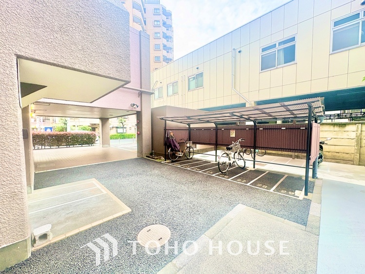 外観 【LIVING】◆眩い◆光が燦々と入り、家族の笑顔を照らす。「いつまでも続いて」と願う夢のような毎日がここにある。