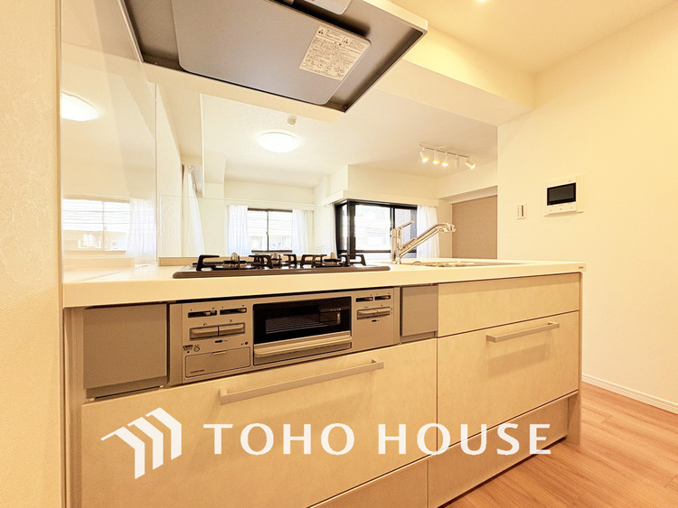 キッチン デザインと機能性を兼ね備えたシステムキッチン