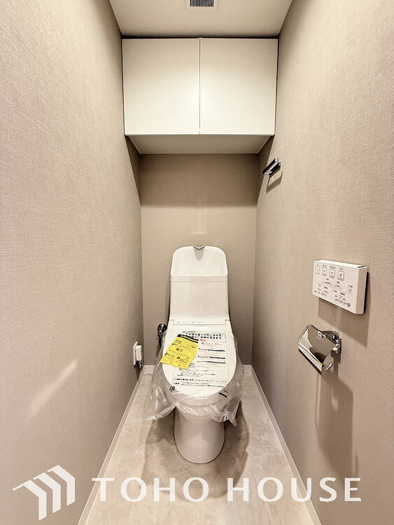 トイレ トイレには快適な温水洗浄便座付