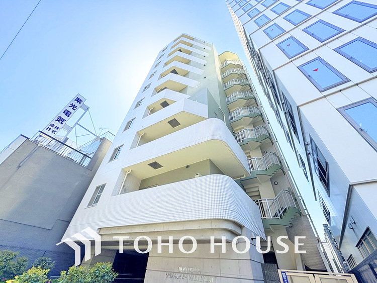 外観 〜大切なペットと暮らせるリノベーション住戸〜2大商店街が近く、生活便利な住環境〜