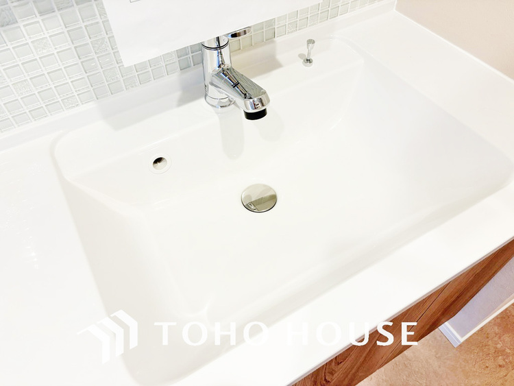 洗面 1日の始まりと終わりを心地よく演出してくれる、多彩な機能が備えられたパウダールーム