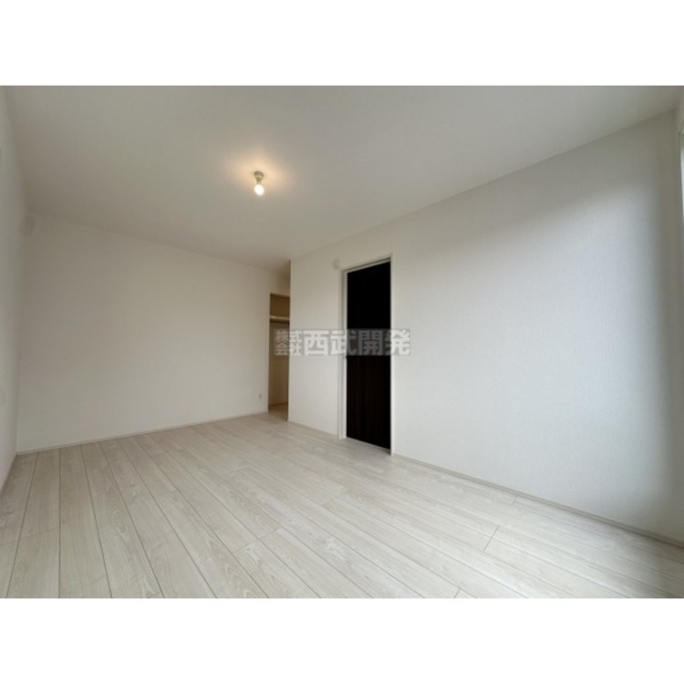 内装 2階洋室7.5帖