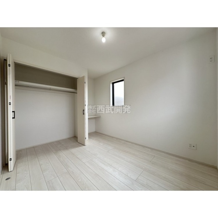 内装 2階洋室5.25帖