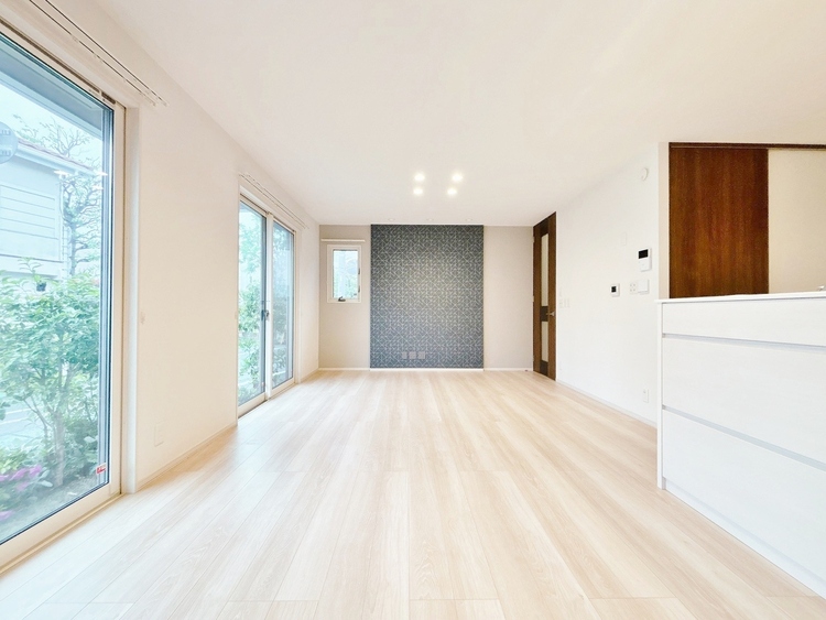 居間 過ごす時間が、たくさんの思い出として紡がれていく場所。