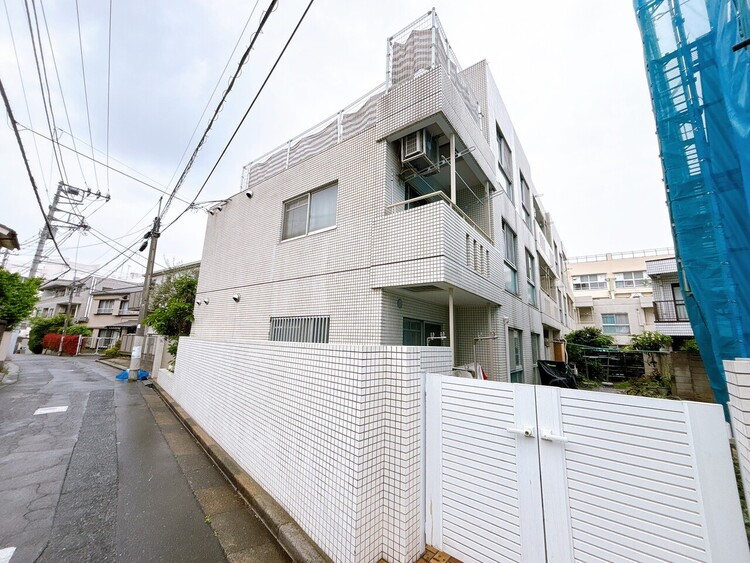 外観 資料には掲載していない情報が、現地にはたくさんあります。是非一度、現地をご確認ください。