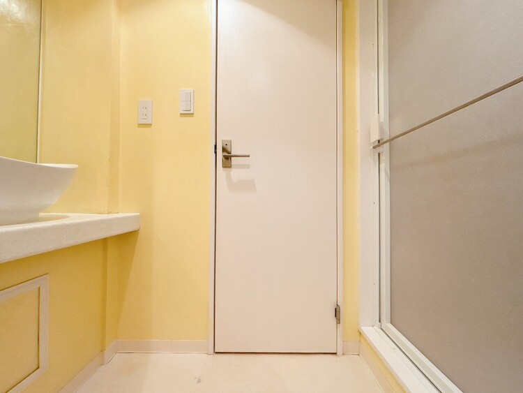 洗面 清潔感と心地よさを重視した、上質感漂うパウダールーム。