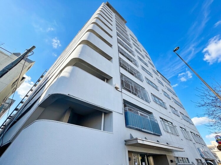 外観 資料には掲載していない情報が、現地にはたくさんあります。是非一度、現地をご確認ください。