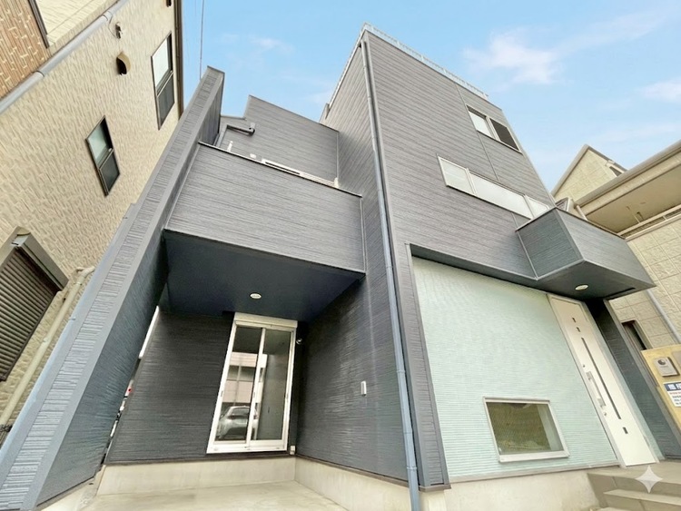 外観 資料には掲載していない情報が、現地にはたくさんあります。是非一度、現地をご確認ください。