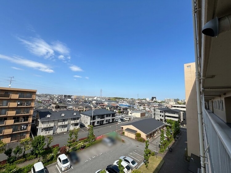 バルコニー 頬をなでる、優しい風を感じることが出来ます。