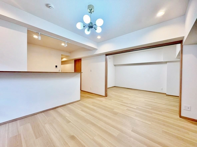 居間 ひとつひとつの空間に宿した機能性、そして美意識。