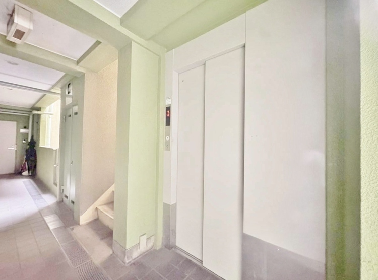 その他 エレベーターの管理も、きちんと行き届いてます。