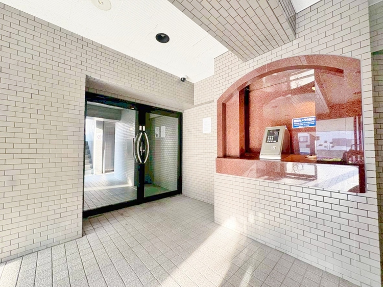 エントランス エントランスは、毎日の行き帰りで使う大事な空間です。