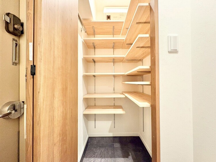 収納 暮らし心地を大きく左右する収納を、適材適所に配置し使い勝手を考慮しました。