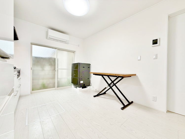 居間 過ごす時間が、たくさんの思い出として紡がれていく場所。