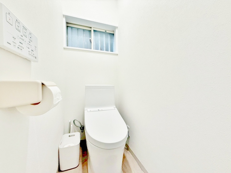 トイレ 暮らしの中のさりげないひとときの快適さにも、こだわりを、持って設備を配しております。