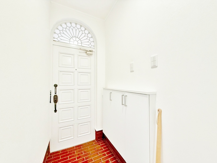 玄関 シューズボックスを完備した玄関です。