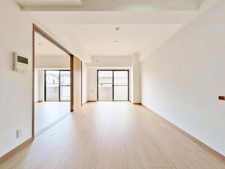 居間 過ごす時間が、たくさんの思い出として紡がれていく場所。