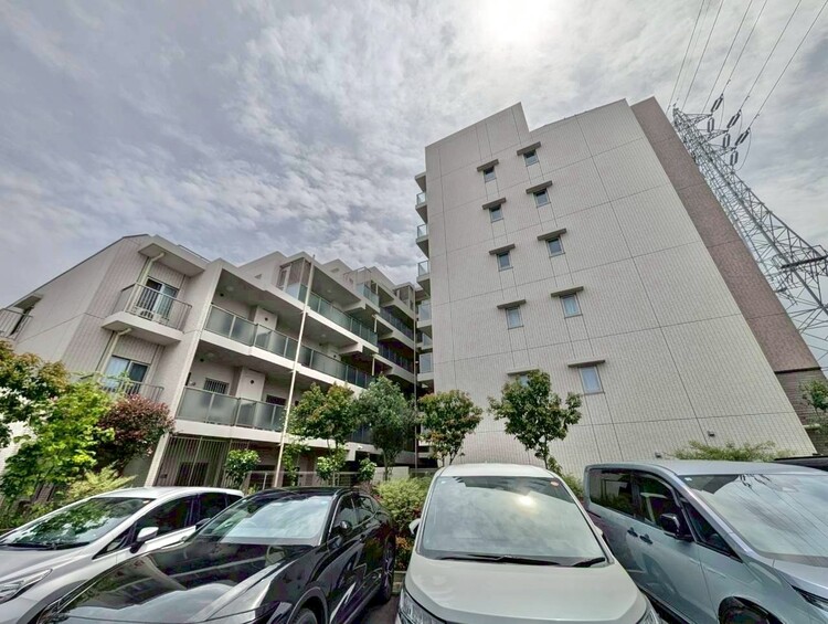 外観 ライフプランニングからローンまで、一貫してご説明させていただきます。お気軽にお問い合わせくださいませ。