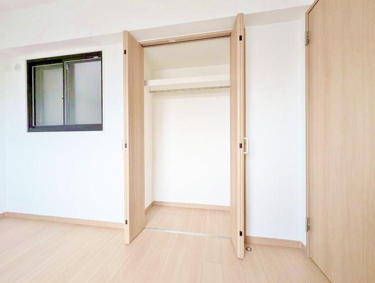 収納 居室にはクローゼットがあり、荷物もスッキリ収納して快適にお過ごしいただけます。