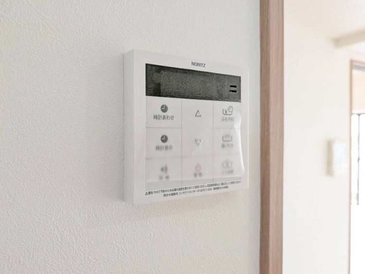 設備 見やすい画面で操作しやすい給湯パネルです。