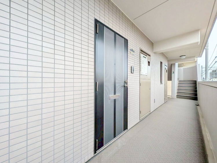 玄関 玄関を開ければ、そこは安らぎのご自宅。