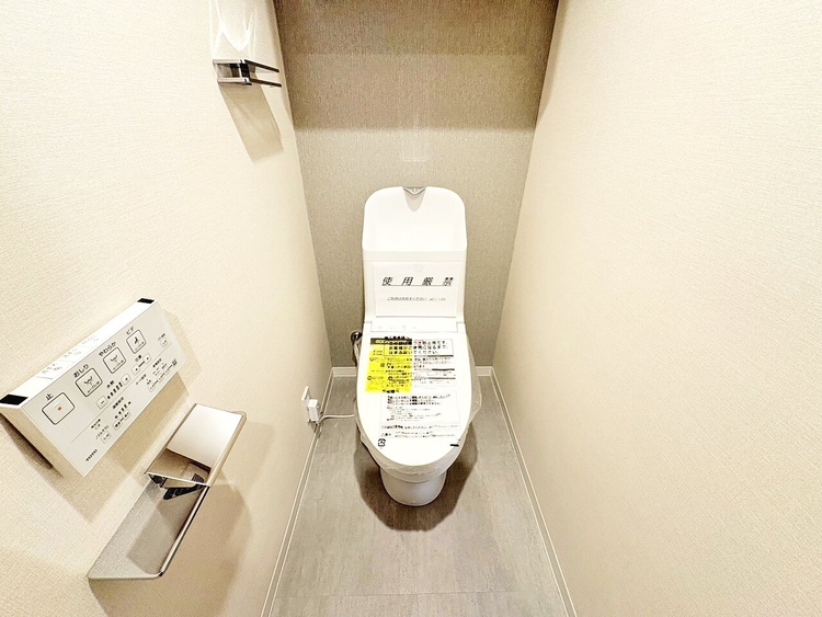 トイレ 暮らしの中のさりげないひとときの快適さにも、こだわりを、持って設備を配しております。